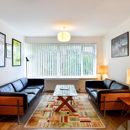 Pass The Keys Quiet Coastal Retreat Inbetween Langland & Caswell Swansea Exterior photo